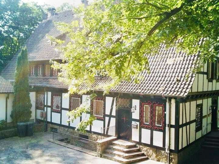 Thumbnail-Haus zum Kaufen in Bünde 584.000,00 € 543 m²