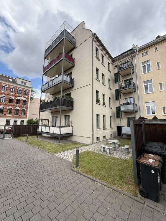 Thumbnail-Wohnung zum Kaufen in Leipzig 299.000,00 € 96.22 m²