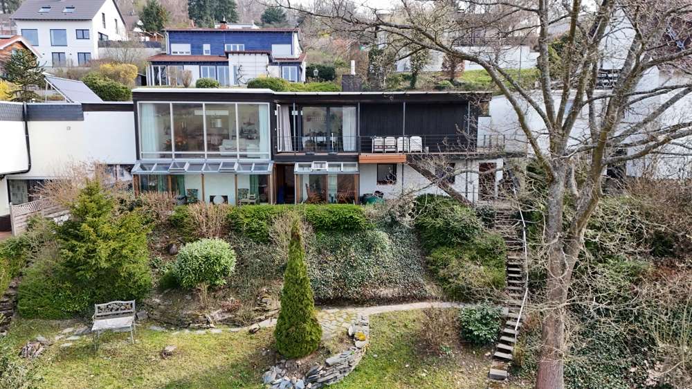 Thumbnail-Haus zum Kaufen in Schlangenbad Wambach 345.000,00 € 140 m²