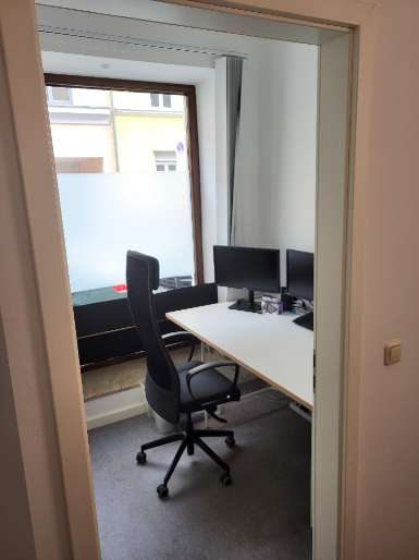Thumbnail-Büro in München 450,00 € 8 m²