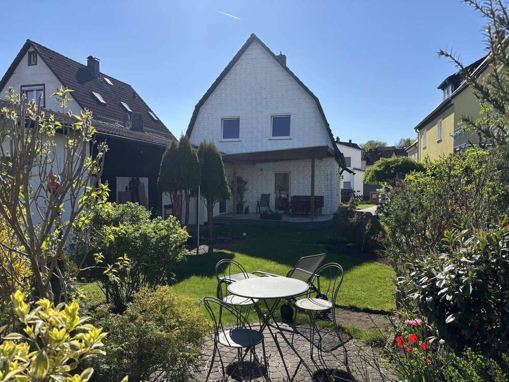 Thumbnail-Haus zum Kaufen in Sulzbach-Rosenberg 325.000,00 € 124 m²