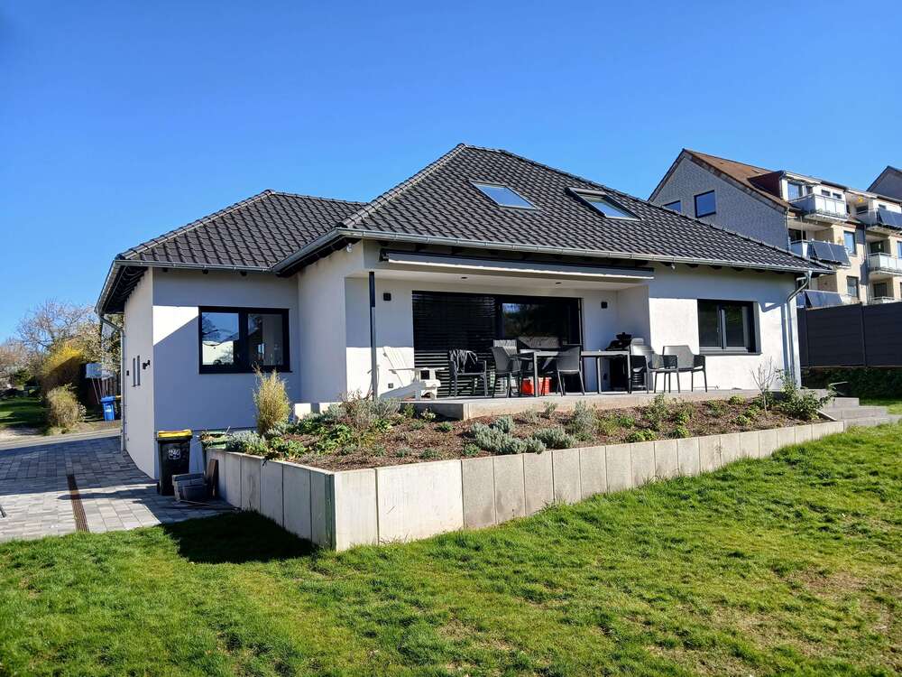 Thumbnail-Haus zum Kaufen in Göttingen 960.000,00 € 158 m²