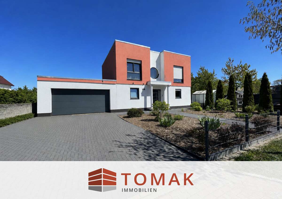 Thumbnail-Haus zum Kaufen in Delmenhorst 629.000,00 € 195 m²