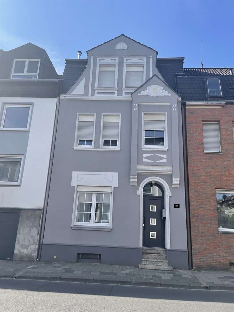 Thumbnail-Haus zum Kaufen in Eschweiler 298.800,00 € 149 m²