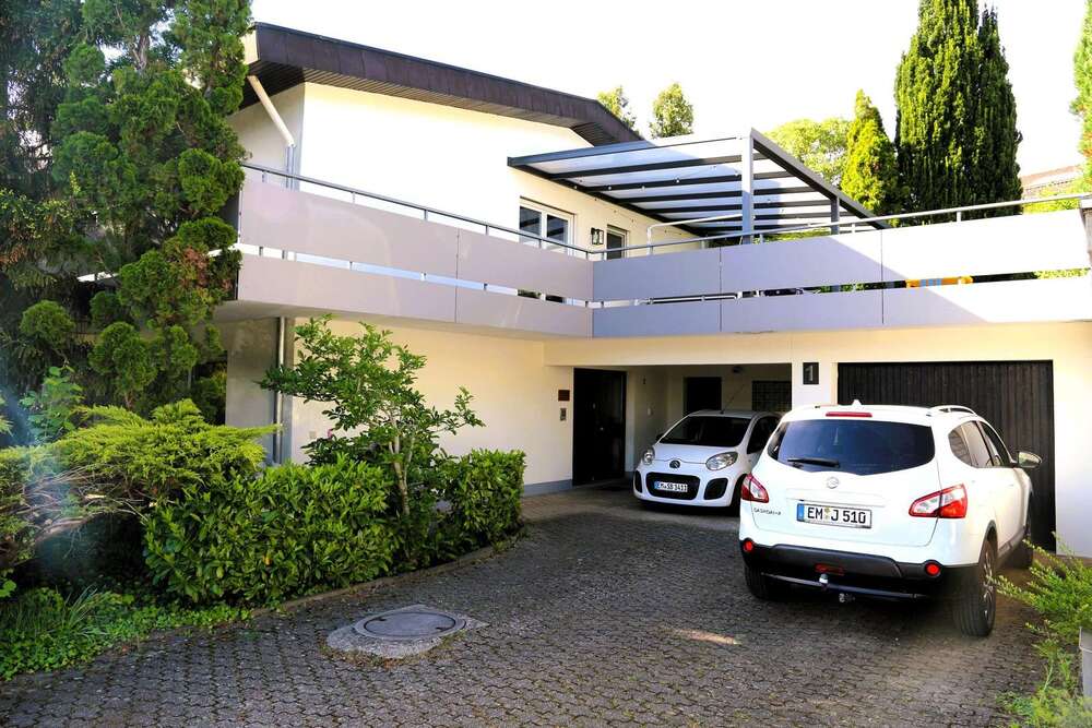 Thumbnail-Haus zum Kaufen in Teningen-Köndringen 1.290.000,00 € 217 m²