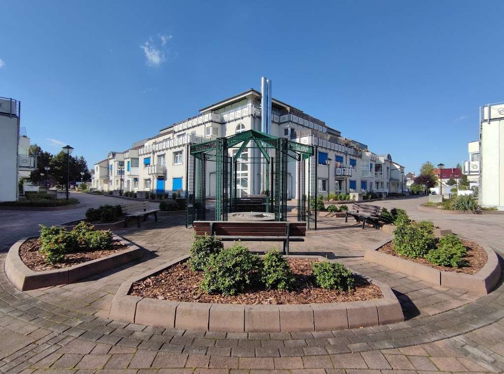 Thumbnail-Wohnung zum Mieten in Bitterfeld-Wolfen 633,00 € 97.33 m²