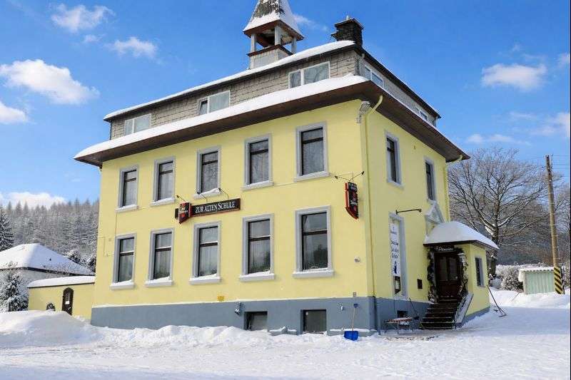 Thumbnail-Haus zum Kaufen in Bärenstein OT Niederschlag 149.000,00 € 350 m²