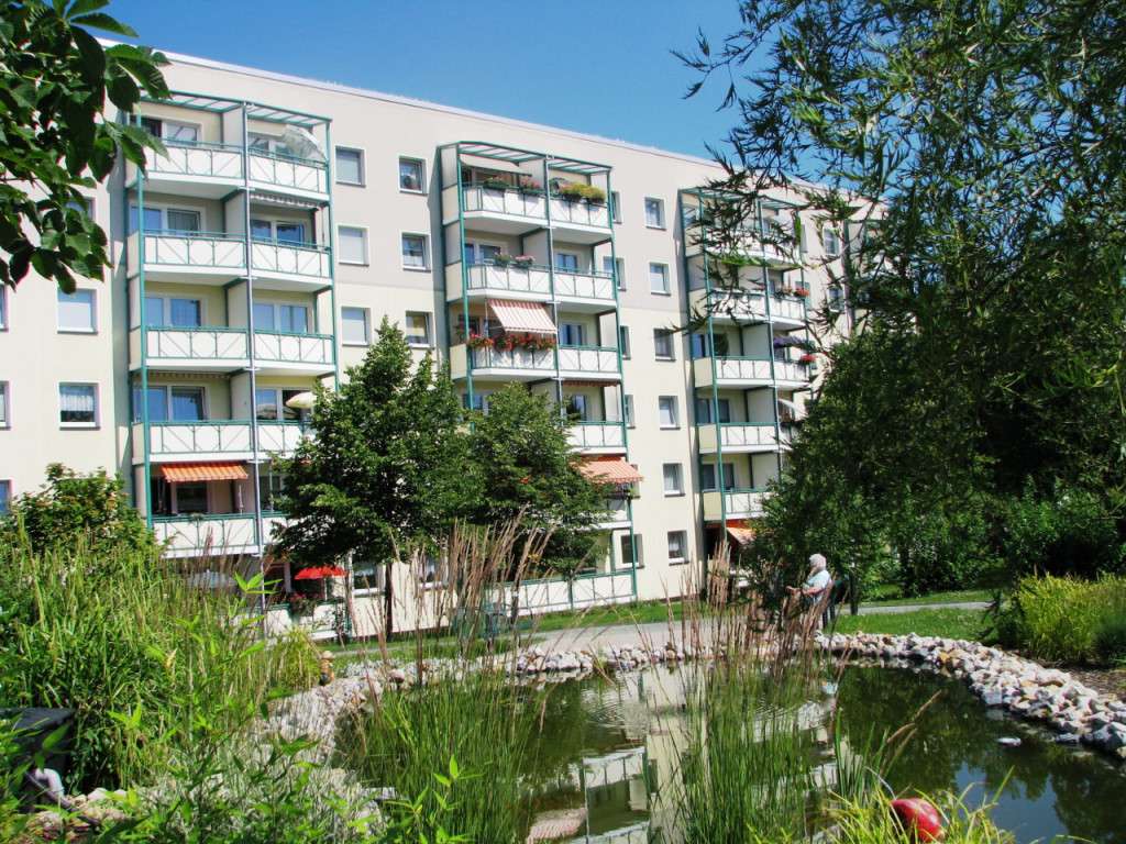 Thumbnail-Wohnung zum Mieten in Zwickau 262,20 € 38 m²