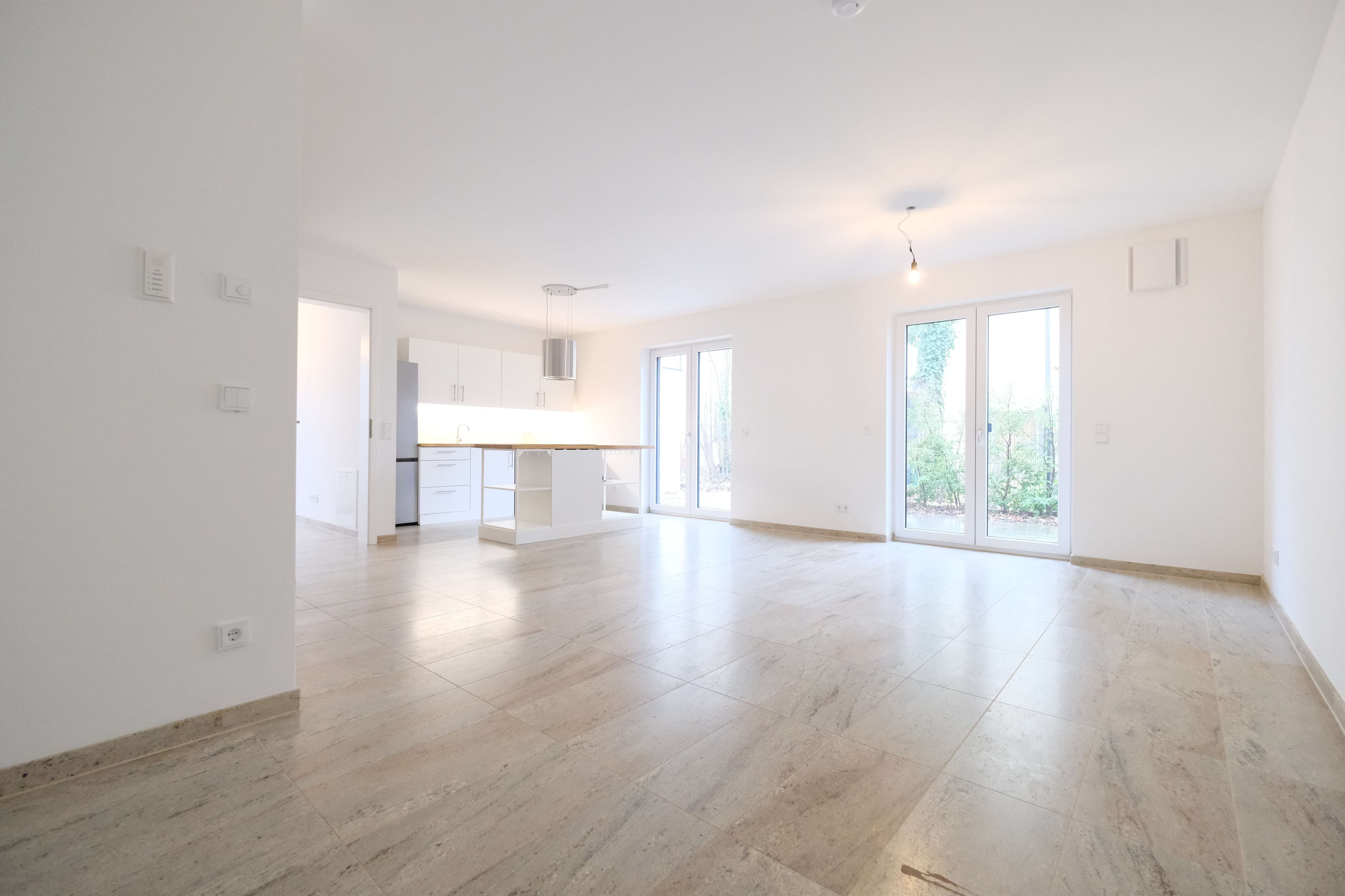 Thumbnail-Haus zum Mieten in München 2.950,00 € 142.3 m²