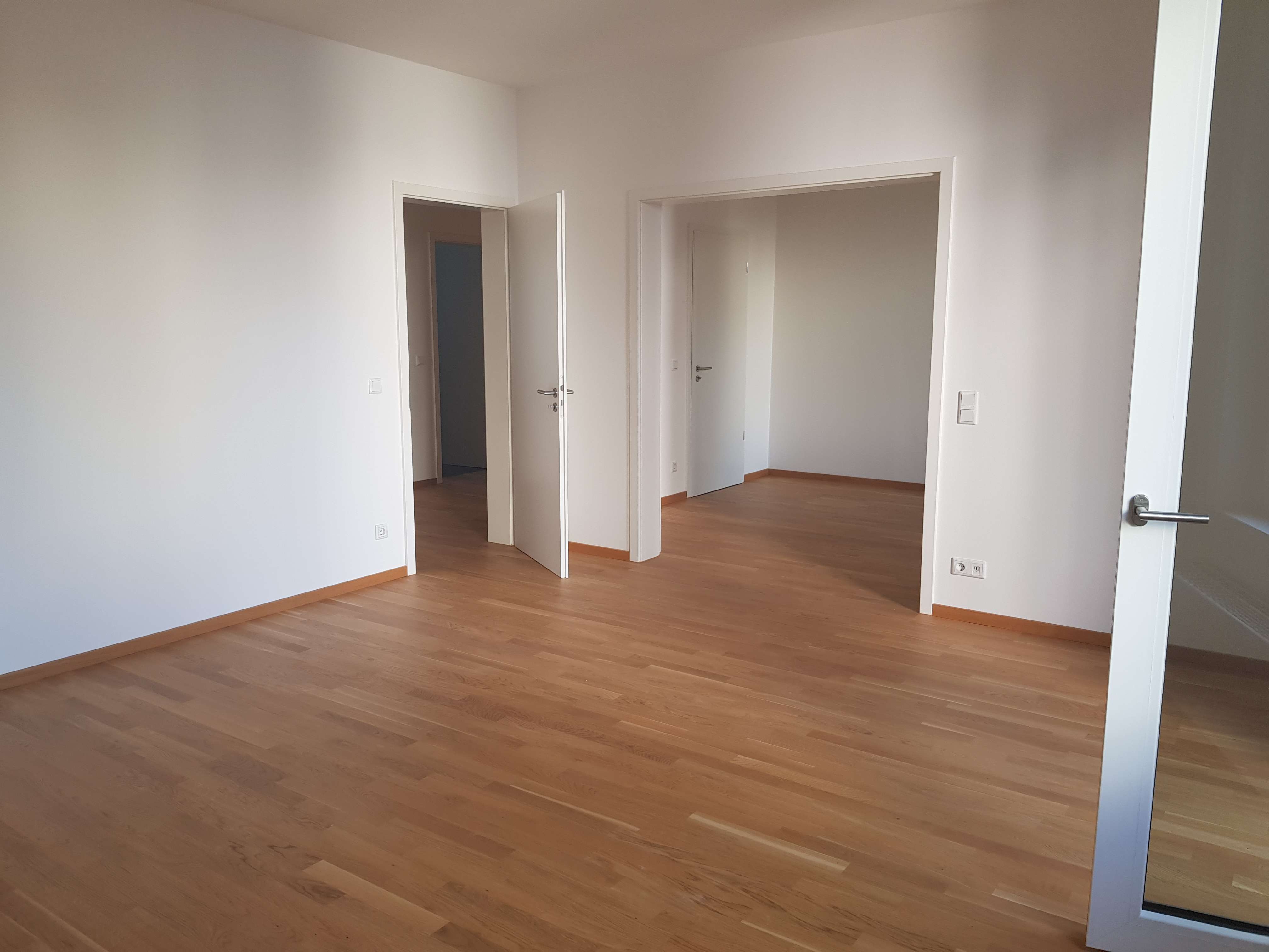 Thumbnail-Wohnung zum Mieten in Stuttgart 3.100,00 € 151 m²