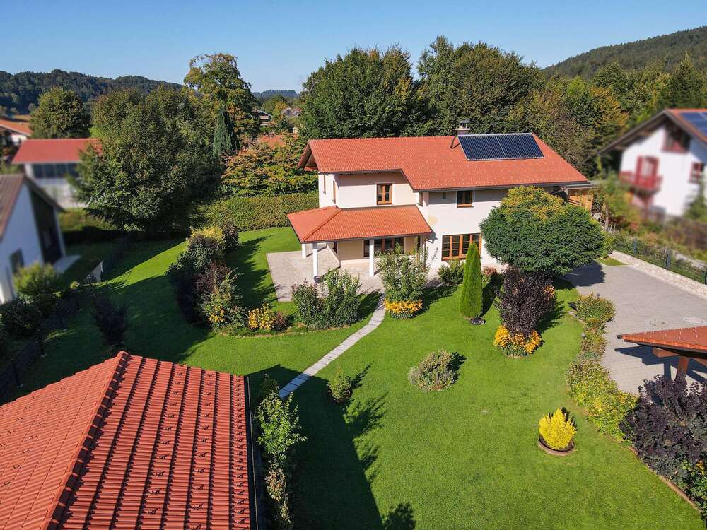 Thumbnail-Haus zum Kaufen in Siegsdorf 1.345.000,00 € 150 m²