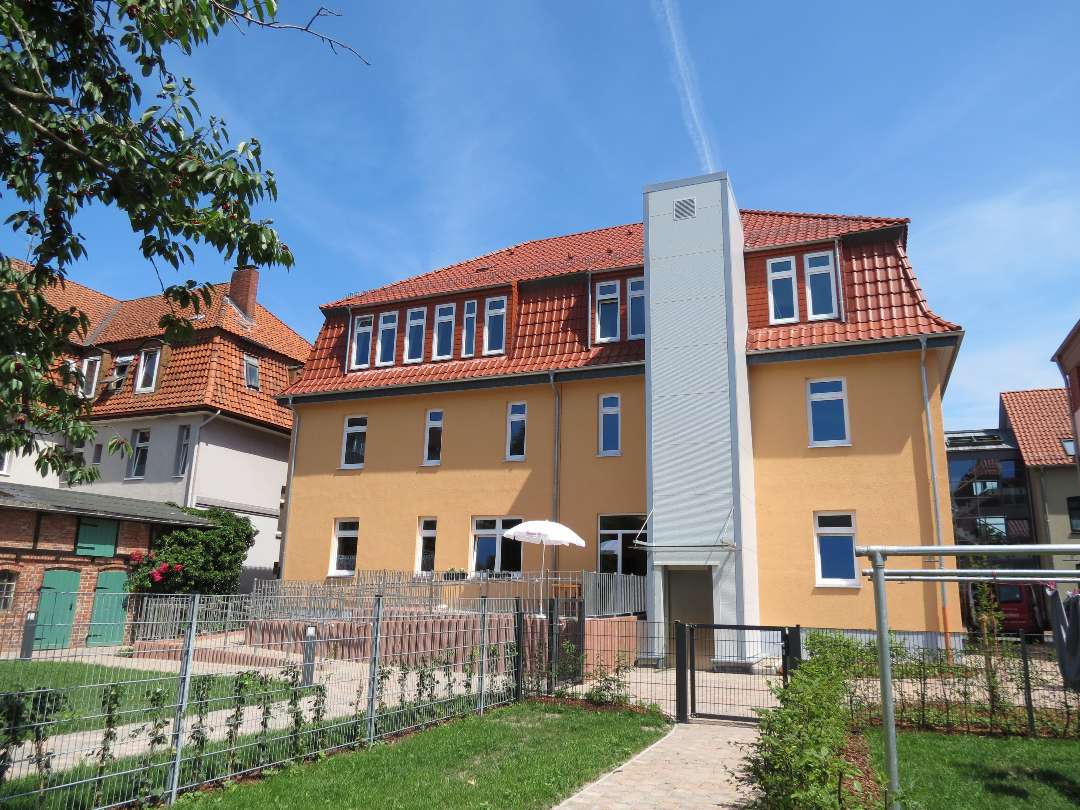 Thumbnail-Wohnung zum Mieten in Celle 227,25 € 32.46 m²