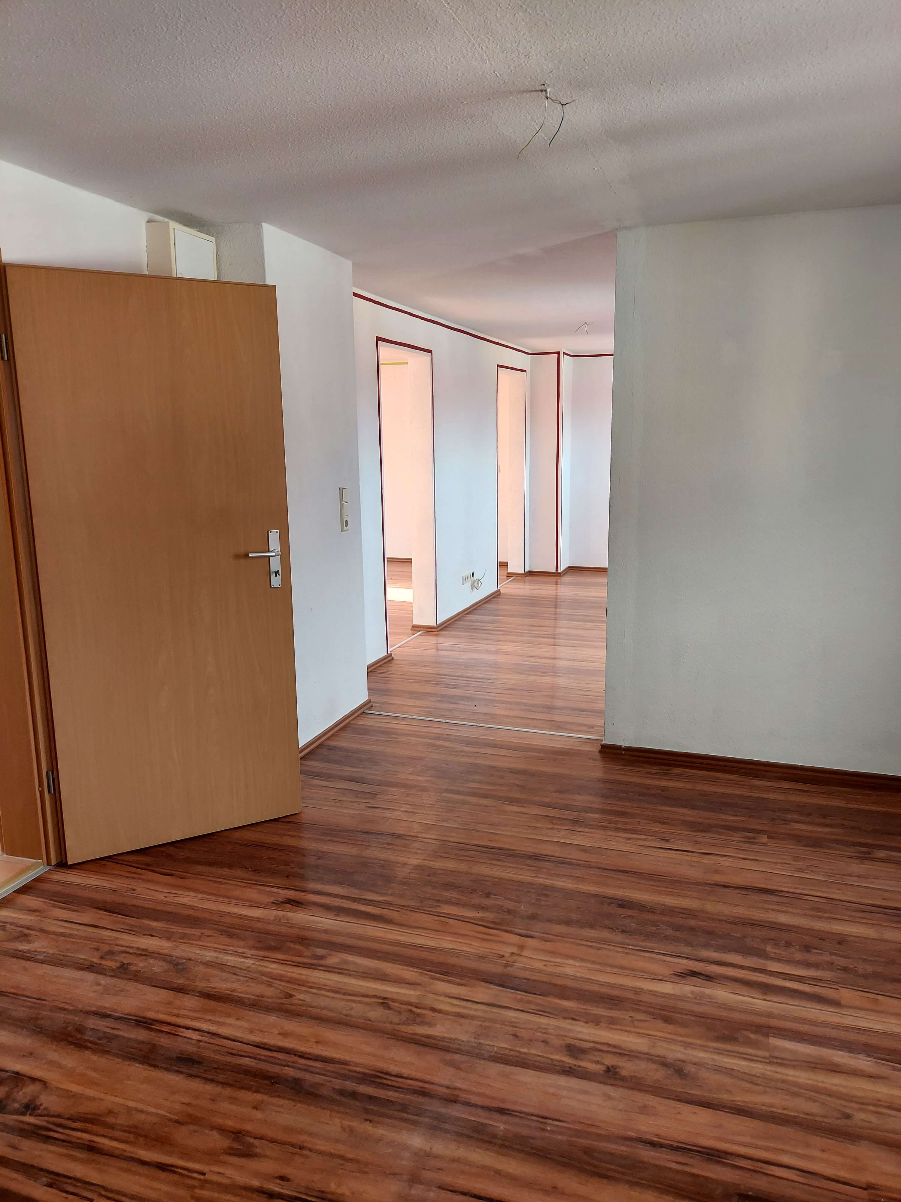 Thumbnail-Wohnung zum Mieten in Bitterfeld-Wolfen 390,00 € 65 m²