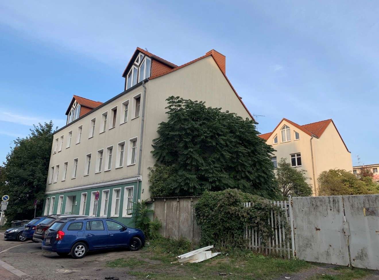 Thumbnail-Wohnung zum Kaufen in Magdeburg 130.000,00 € 76 m²