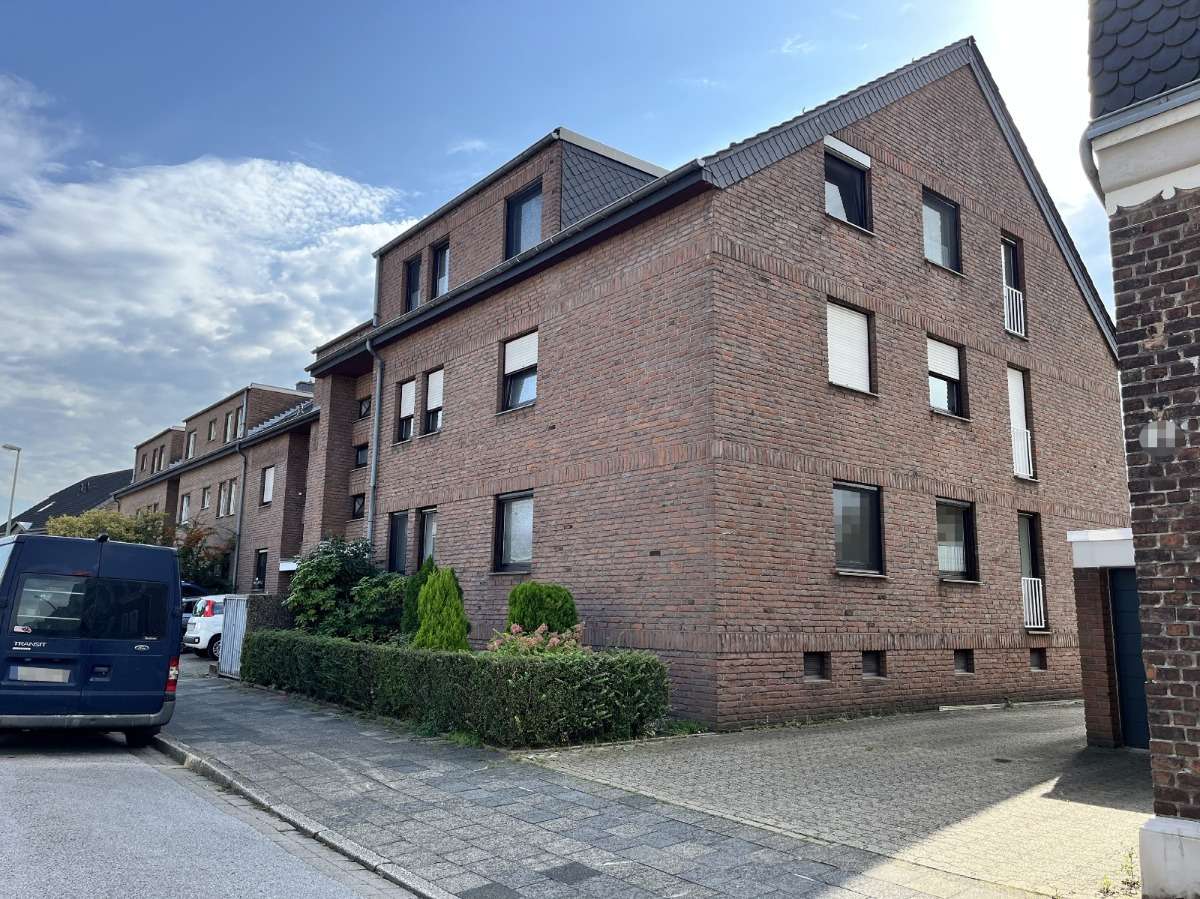 Thumbnail-Wohnung zum Kaufen in Duisburg 175.000,00 € 81 m²