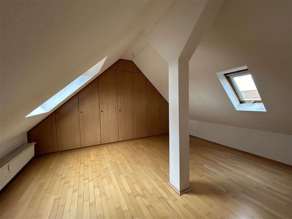 Thumbnail-Wohnung zum Mieten in Essen 625,00 € 77.67 m²