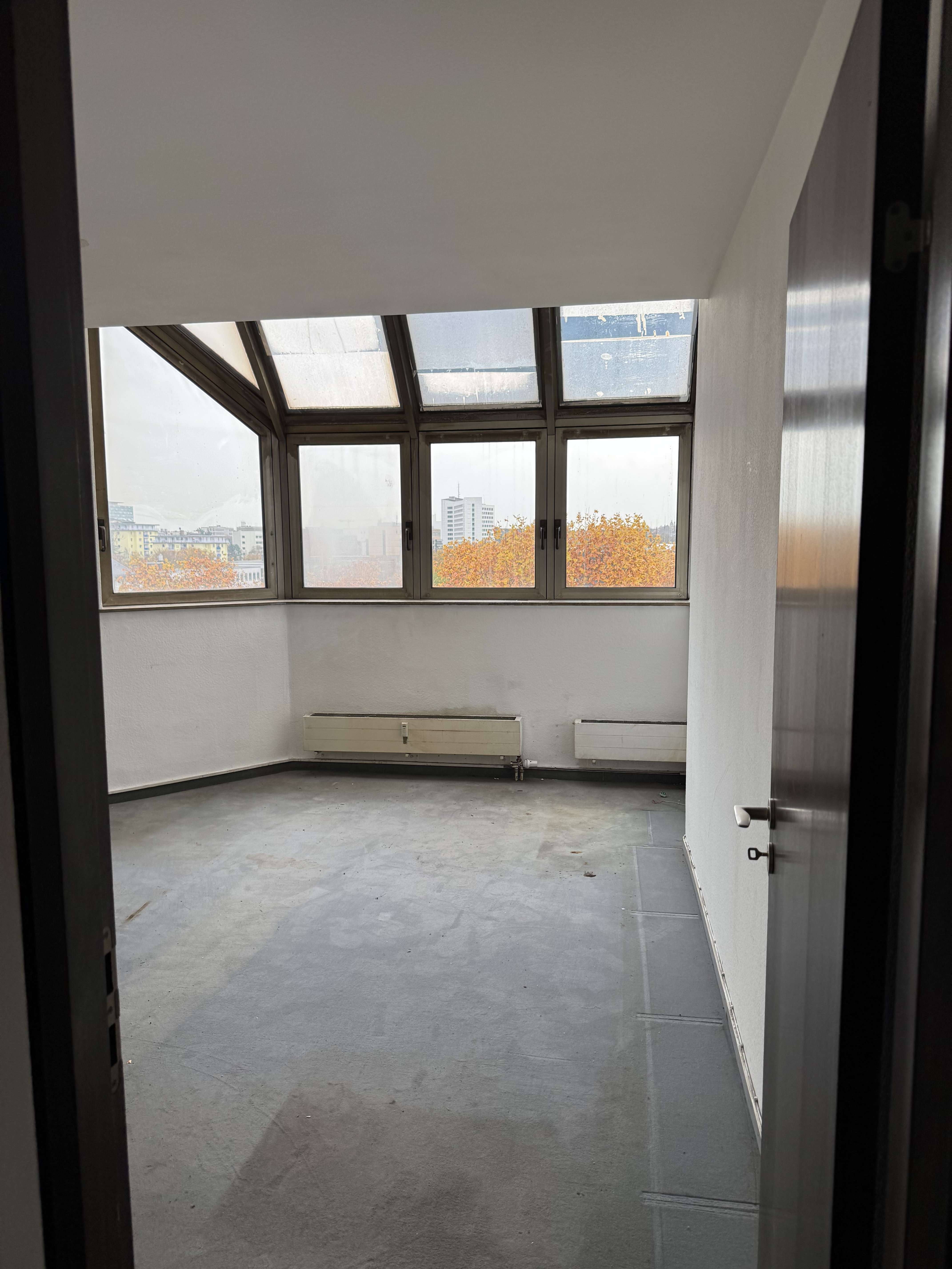 Thumbnail-Wohnung zum Kaufen in Wiesbaden 175.000,00 € 44 m²