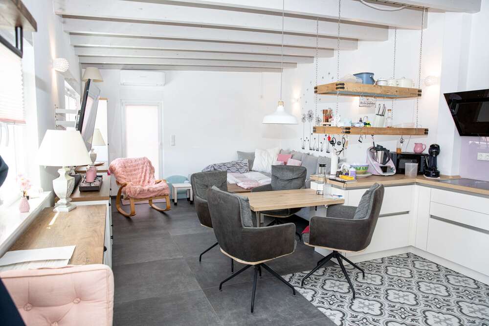 Thumbnail-Haus zum Kaufen in Wiesbaden 3.850.000,00 € 1050 m²