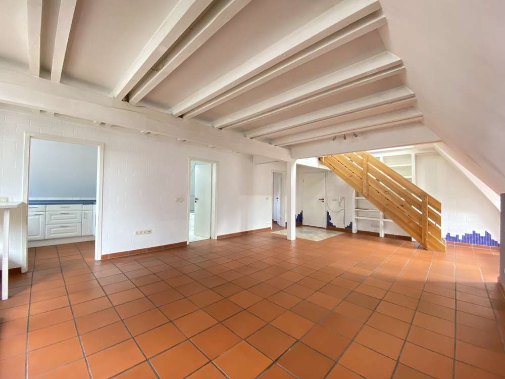 Thumbnail-Wohnung zum Mieten in Lich 900,00 € 89 m²