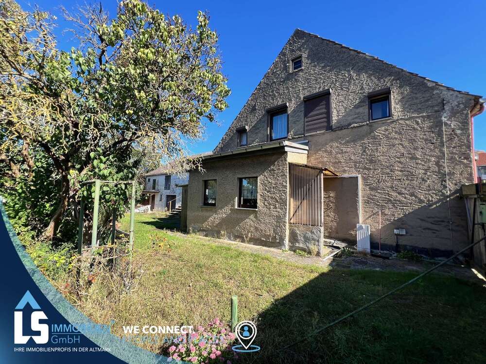 Thumbnail-Haus zum Kaufen in Osterburg (Altmark) 75.000,00 € 140 m²