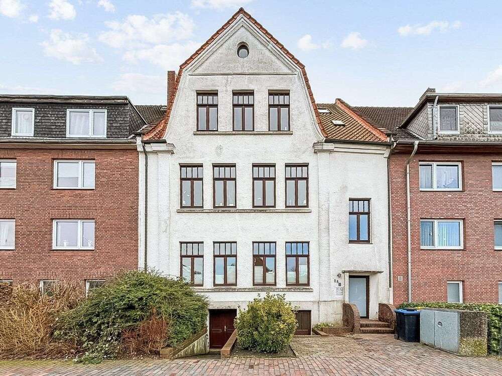 Thumbnail-Haus zum Kaufen in Wilhelmshaven 320.000,00 € 270 m²