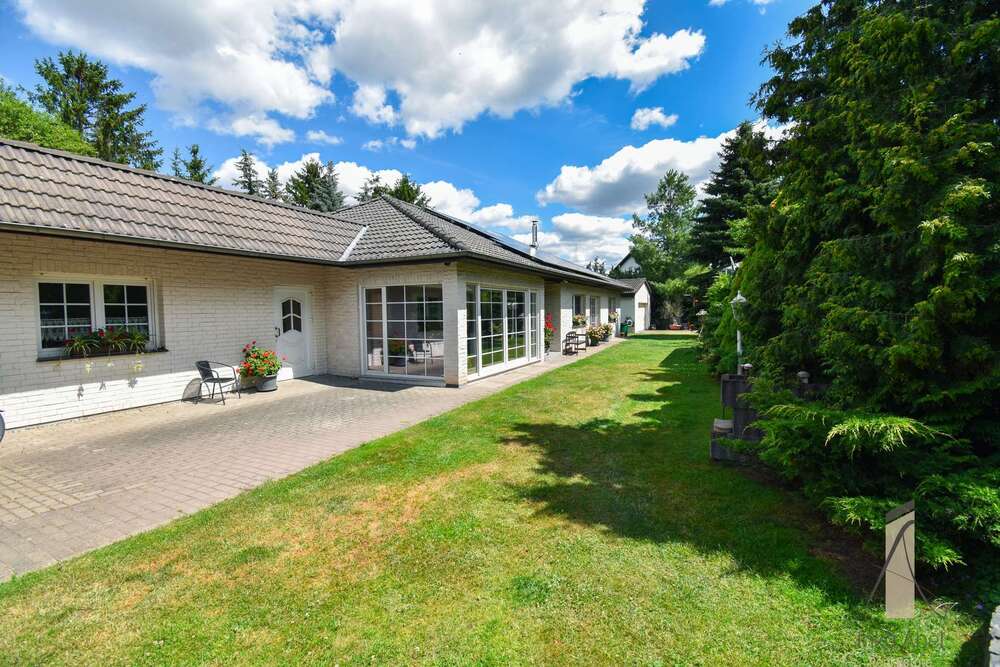 Thumbnail-Haus zum Kaufen in Burg 762.000,00 € 269.28 m²