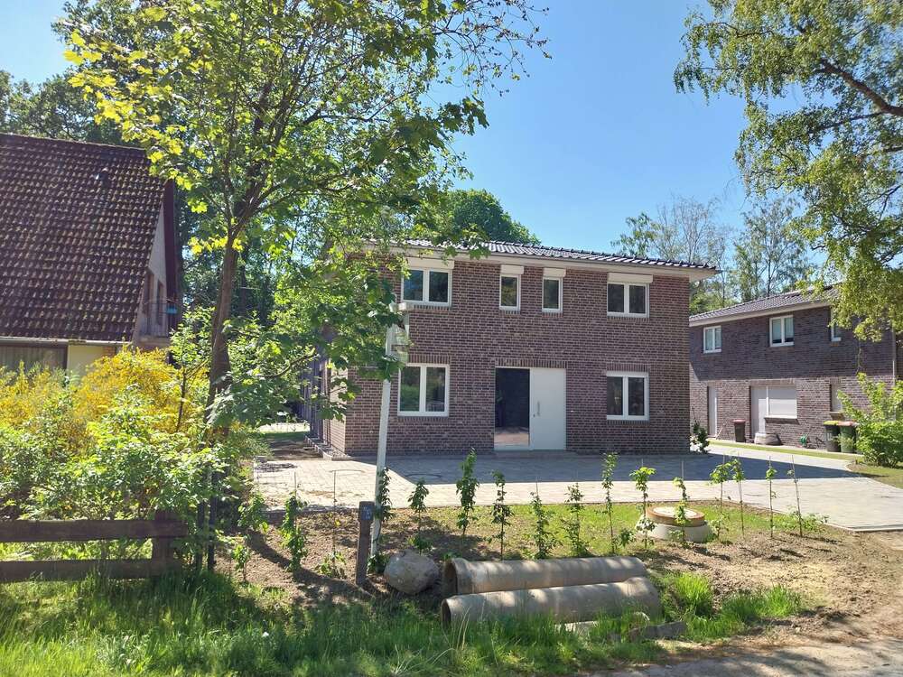 Thumbnail-Haus zum Mieten in Hamburg 2.995,00 € 150 m²