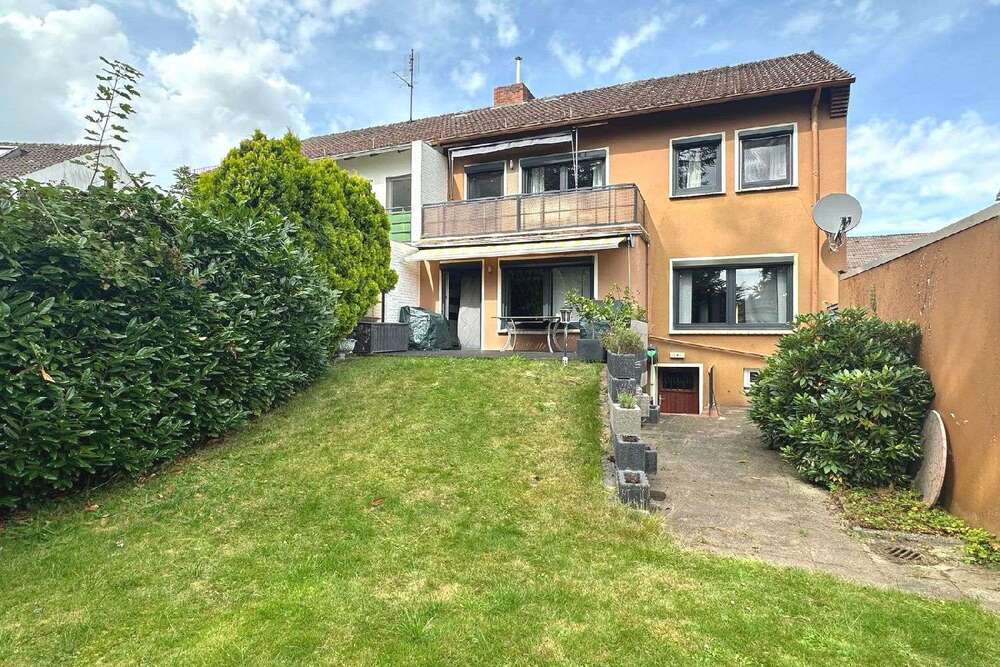 Thumbnail-Haus zum Kaufen in Bremerhaven 179.000,00 € 120 m²