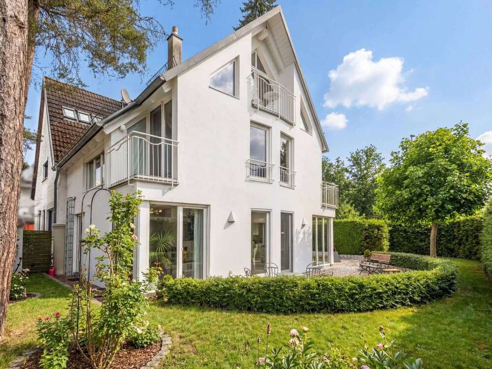 Thumbnail-Haus zum Kaufen in München 1.190.000,00 € 142.35 m²