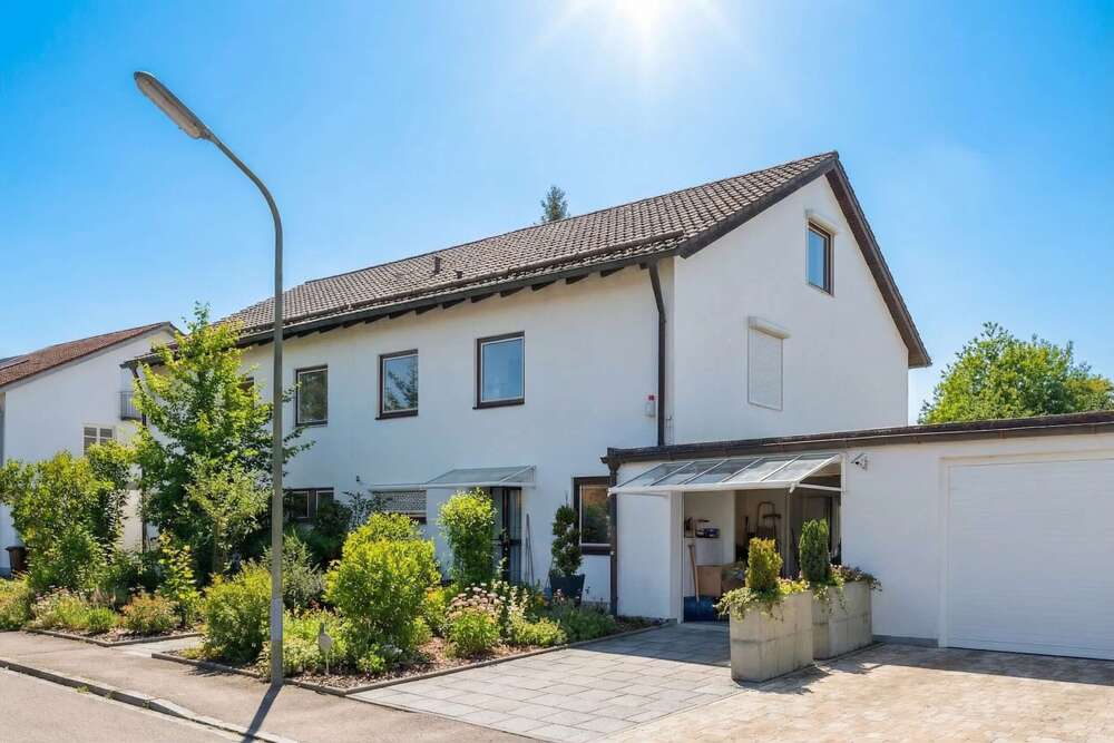 Thumbnail-Haus zum Kaufen in Oberhaching 1.290.000,00 € 174 m²
