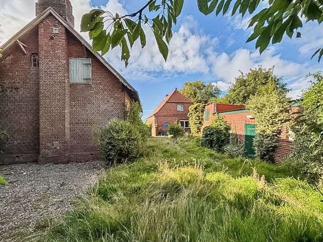 Thumbnail-Haus zum Kaufen in Otterndorf 221.000,00 € 152 m²