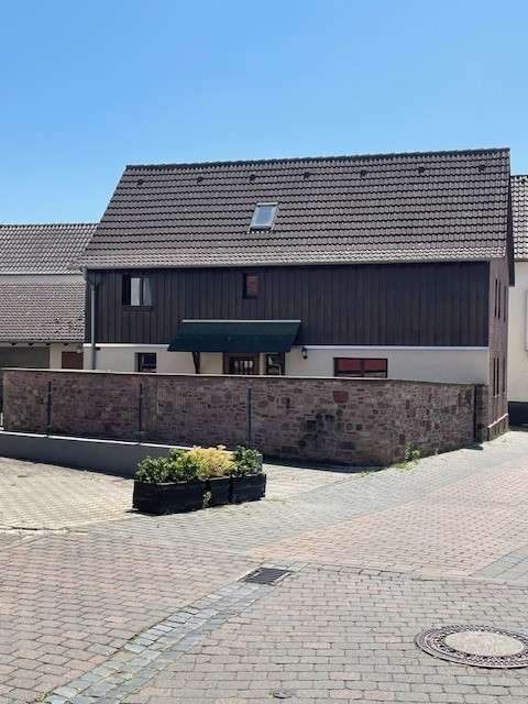 Thumbnail-Haus zum Kaufen in Dreieich 390.000,00 € 135 m²