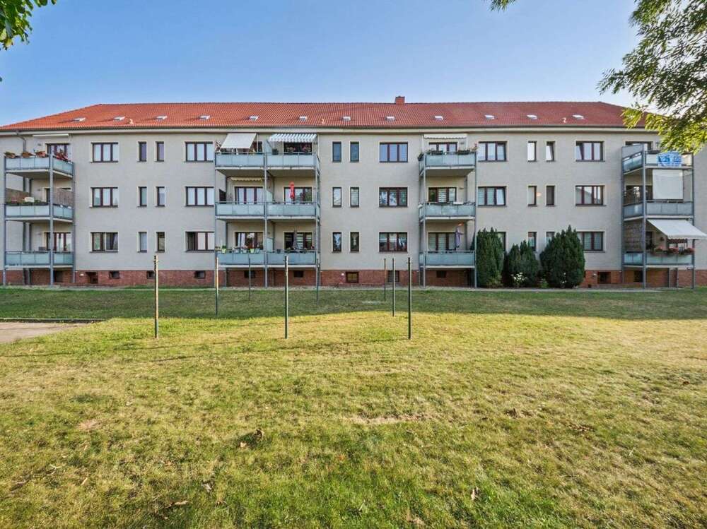 Thumbnail-Haus zum Kaufen in Magdeburg 1.600.000,00 € 1186 m²