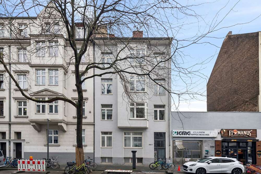 Thumbnail-Haus zum Kaufen in Köln 2.100.000,00 € 575 m²