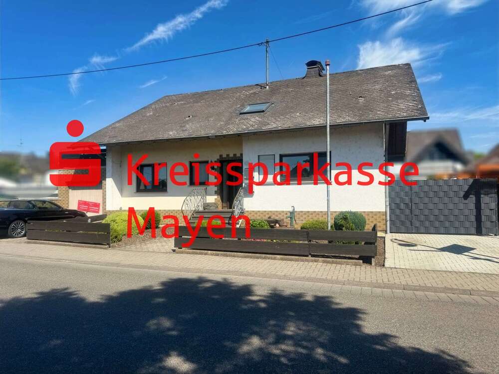 Thumbnail-Haus zum Kaufen in Plaidt 425.000,00 € 270.98 m²