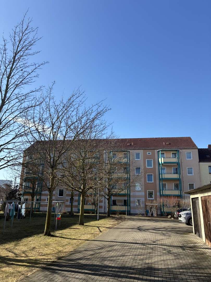Thumbnail-Wohnung zum Mieten in Dessau-Roßlau 430,00 € 50.53 m²