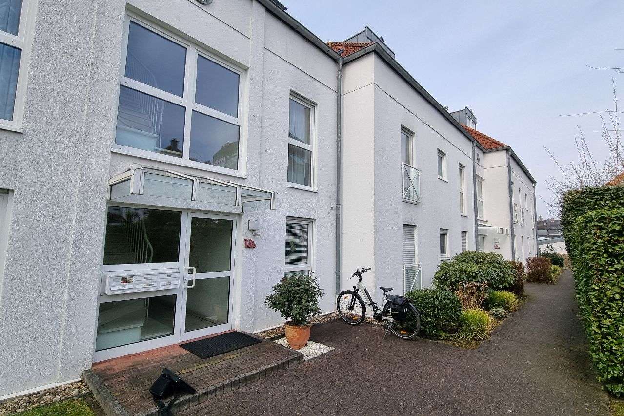 Thumbnail-Wohnung zum Kaufen in Langenfeld 365.000,00 € 91 m²