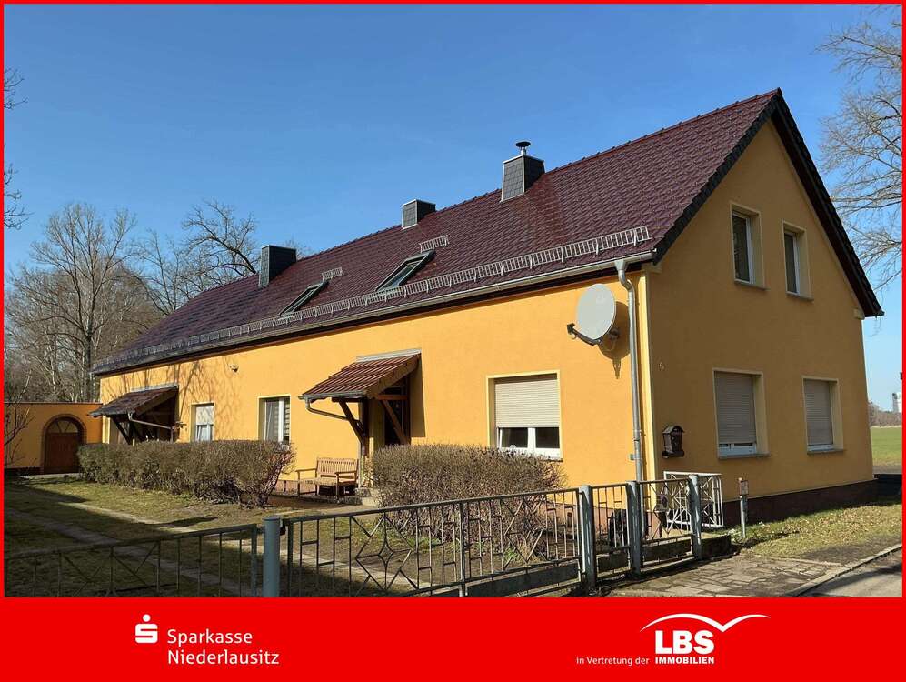 Thumbnail-Haus zum Kaufen in Hermsdorf 210.000,00 € 110 m²