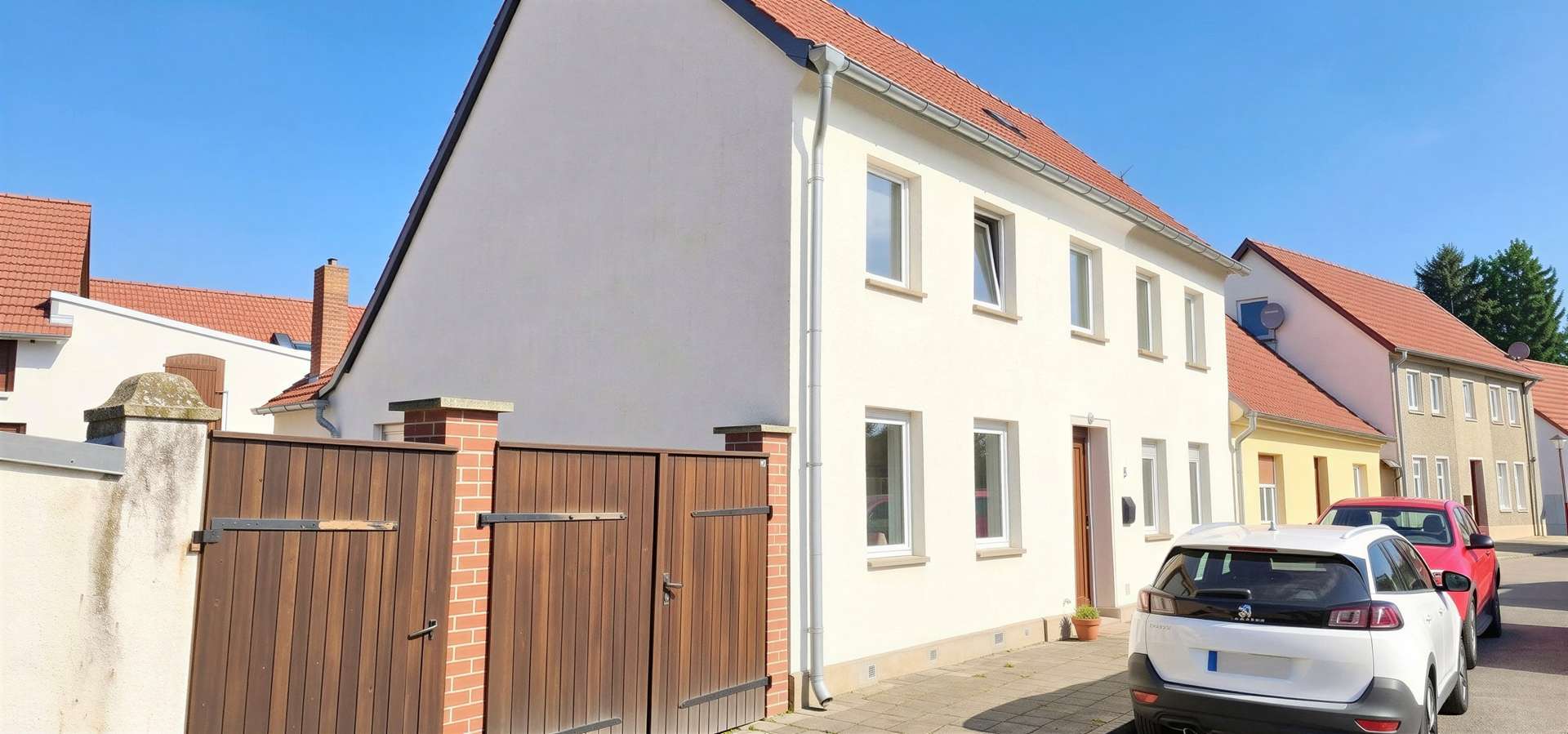 Thumbnail-Haus zum Kaufen in Friesack 155.000,00 € 180 m²