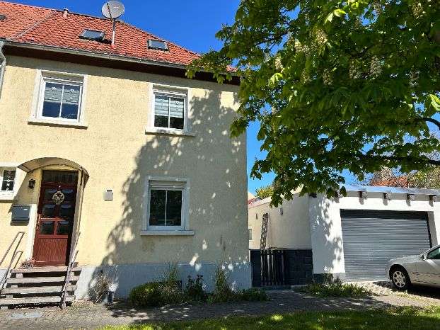 Thumbnail-Haus zum Kaufen in Leuna 249.000,00 € 100 m²