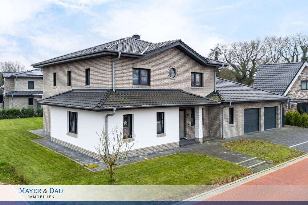Thumbnail-Haus zum Kaufen in Zetel 619.000,00 € 181.45 m²