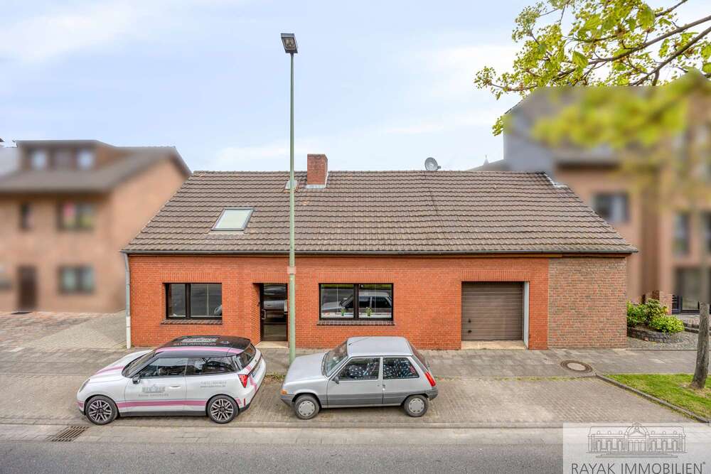 Thumbnail-Haus zum Kaufen in Meerbusch Osterath 440.000,00 € 156.2 m²