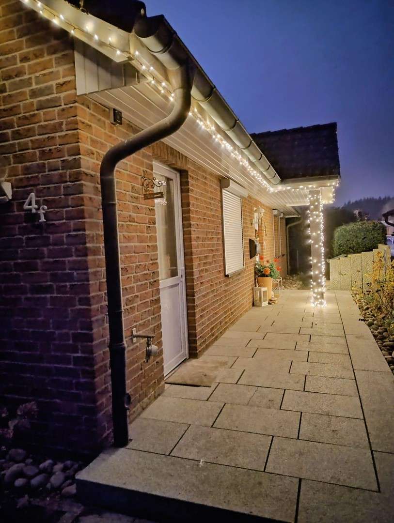 Thumbnail-Haus zum Kaufen in Adendorf 650.000,00 € 188 m²