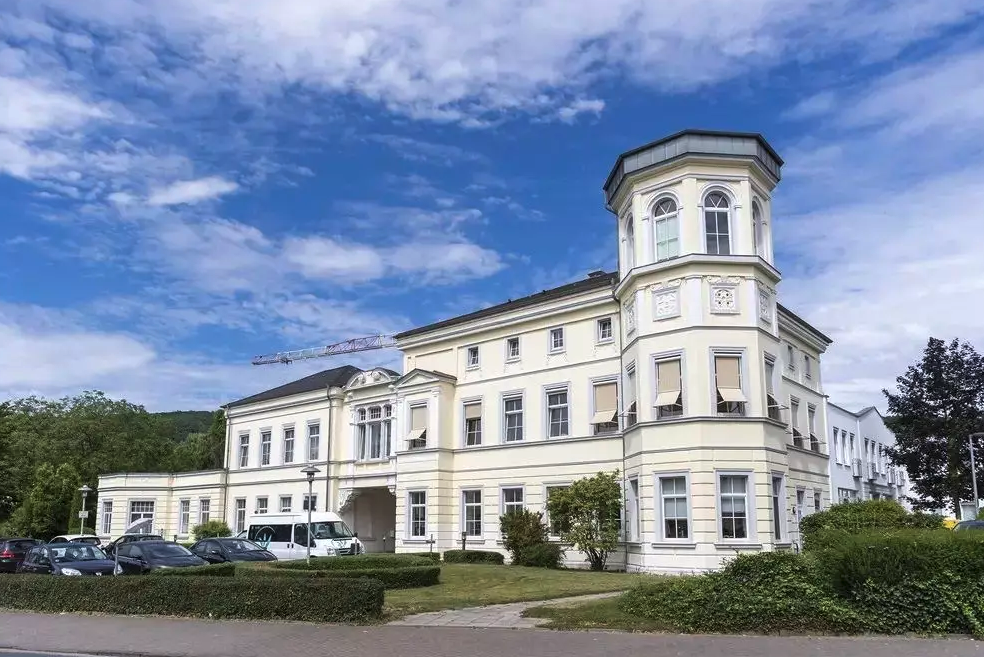 Thumbnail-Wohnung zum Kaufen in Bad Neuenahr- Ahrweiler 211.780,00 € 52.37 m²