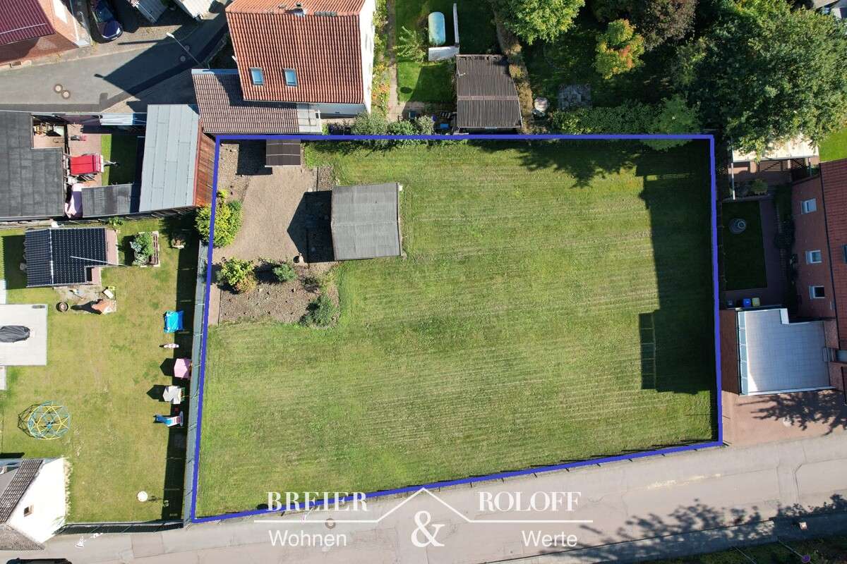 Thumbnail-Grundstück zu verkaufen in Porta Westfalica 110.000,00 € 1054 m²