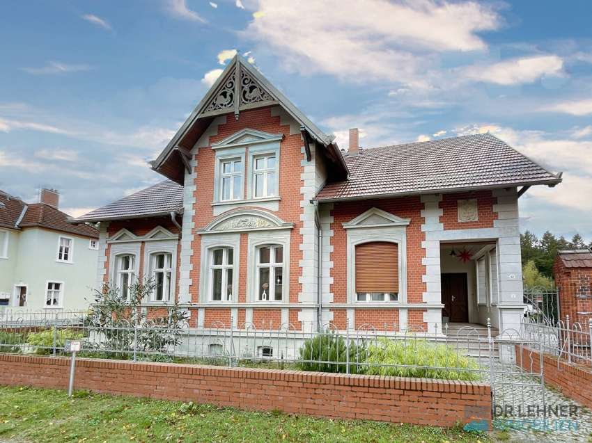 Thumbnail-Haus zum Kaufen in Wittenberge 580.000,00 € 300 m²