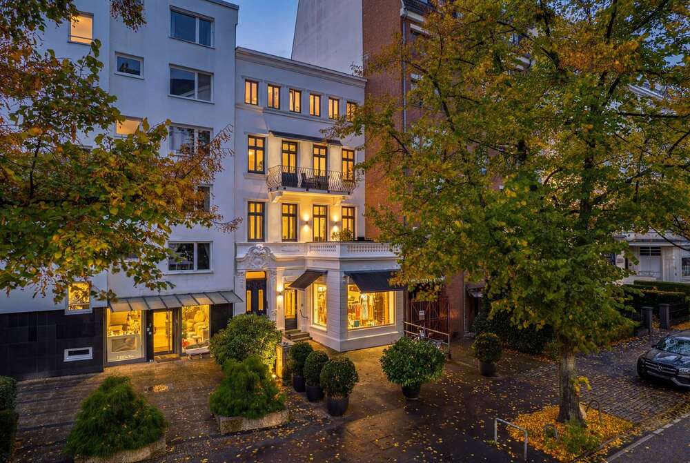 Thumbnail-Haus zum Kaufen in Hamburg 6.800.000,00 € 387 m²