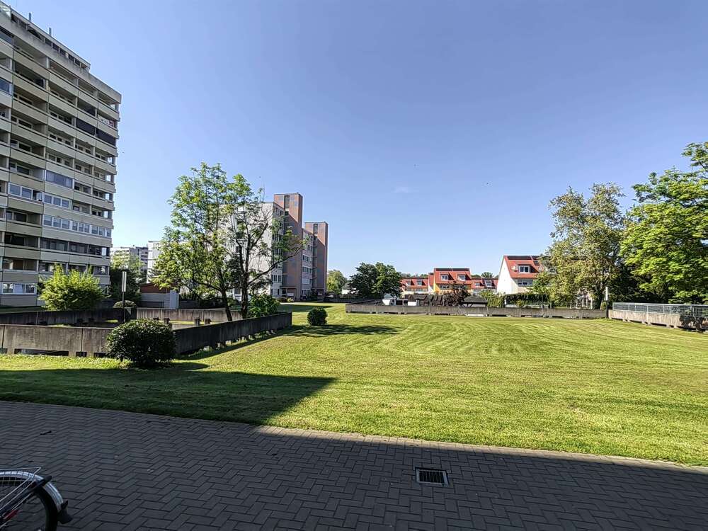 Thumbnail-Wohnung zum Kaufen in Umkirch 360.000,00 € 85 m²