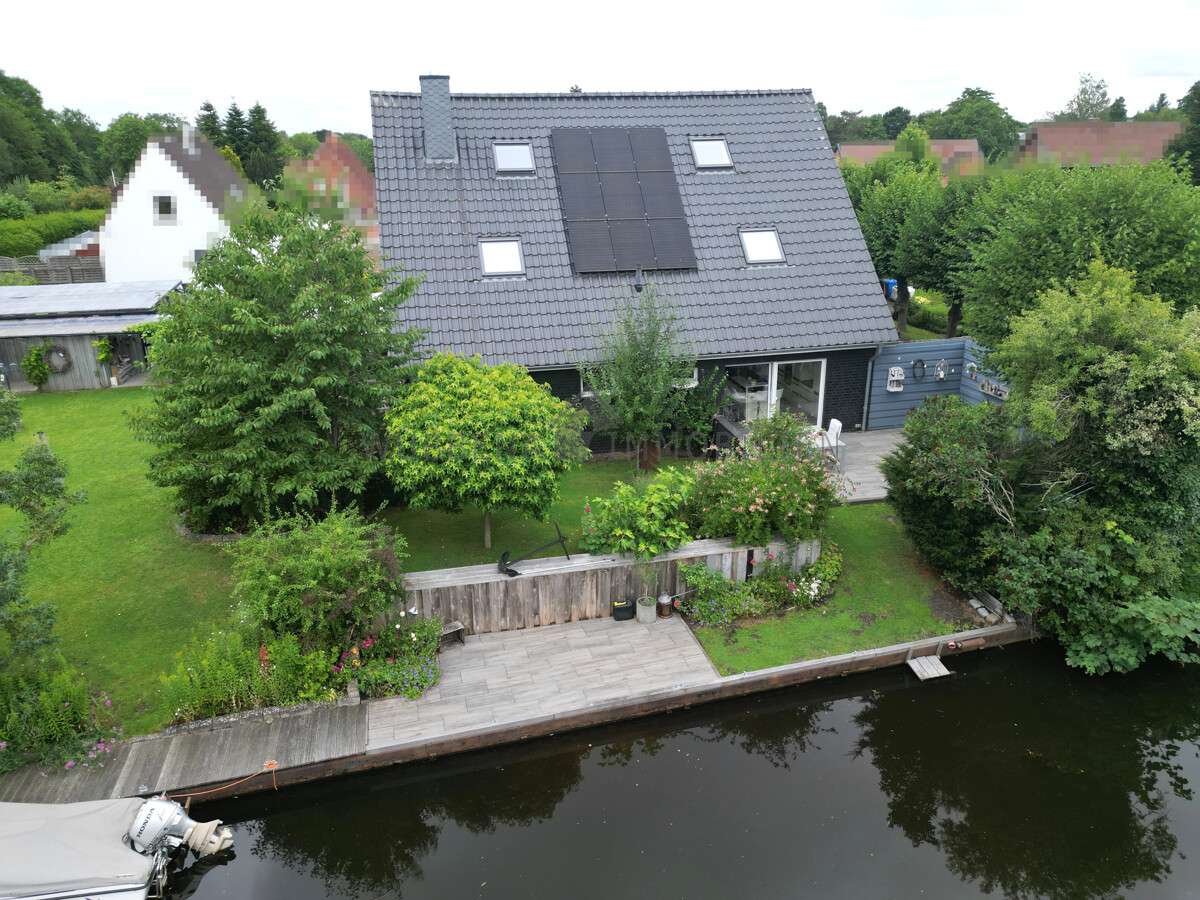 Thumbnail-Haus zum Kaufen in Emden Wolthusen 679.000,00 € 300 m²