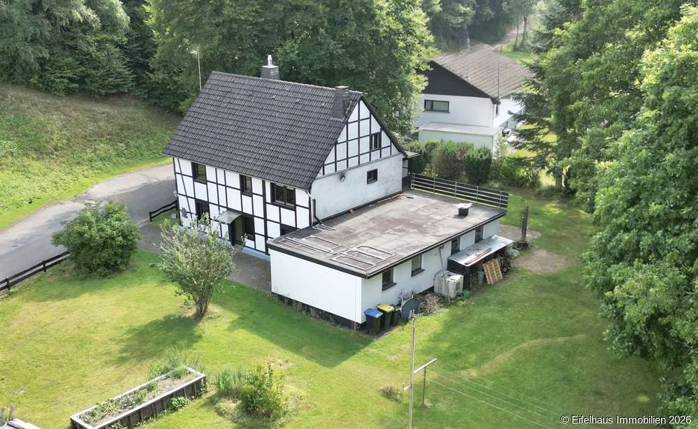 Thumbnail-Haus zum Kaufen in Hellenthal Wiesen 215.000,00 € 182 m²